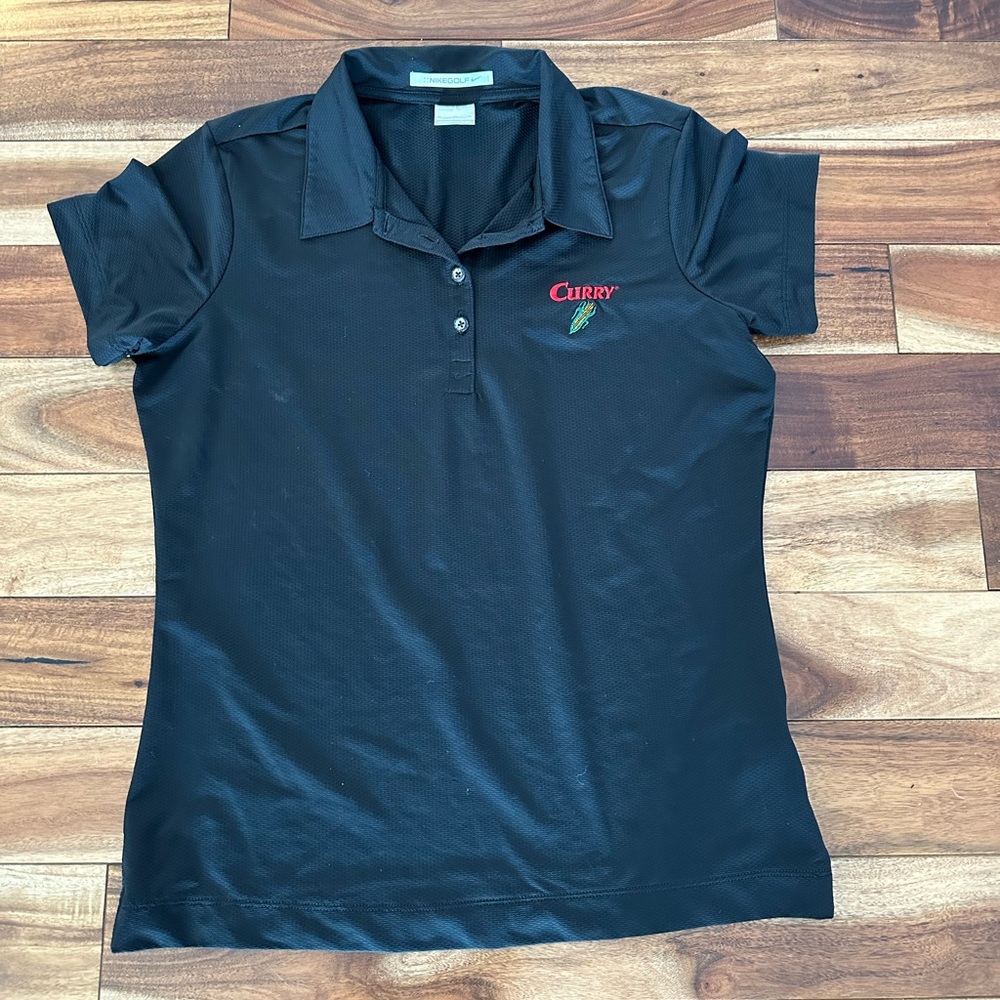 Nike golf size medium women’s shirt